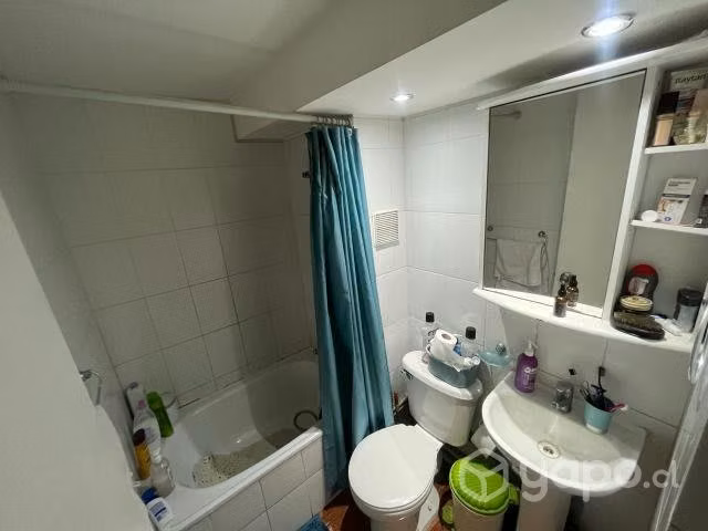 Vendo bello depto condominio sta cecilia iqq