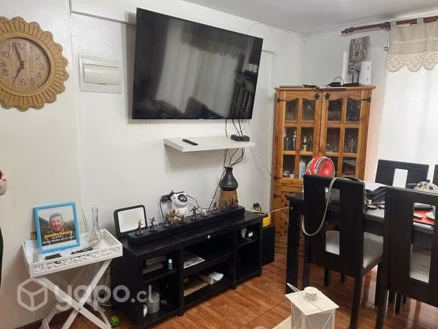 Vendo bello depto condominio sta cecilia iqq