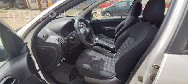 Peugeot 2005 1.6