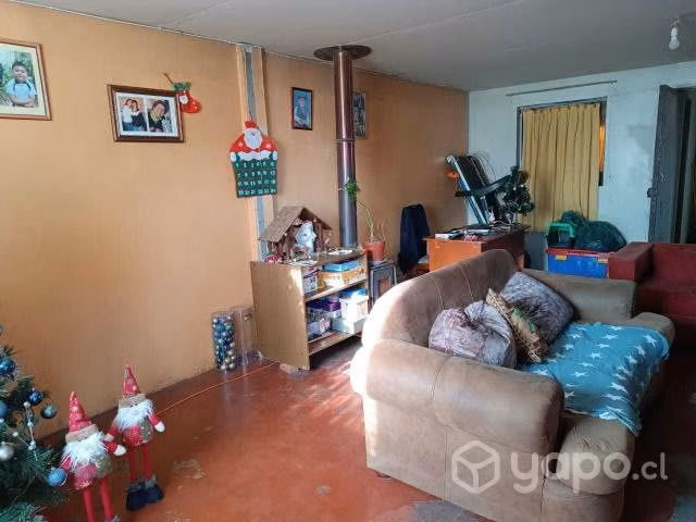 Casa de esquina con amplio patio - Imagen 4