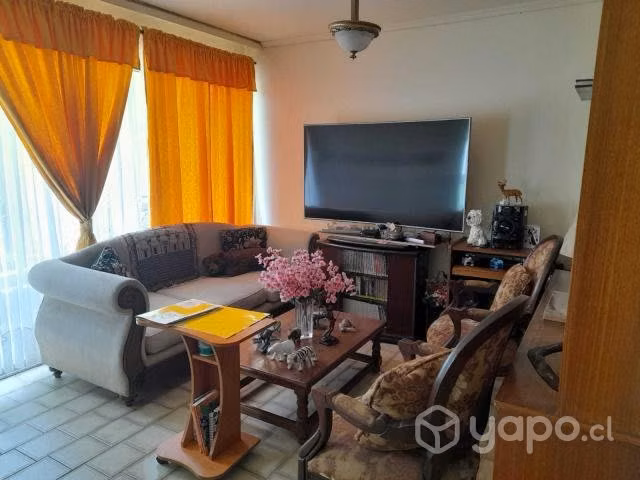 Se vende depto en sector centro alto