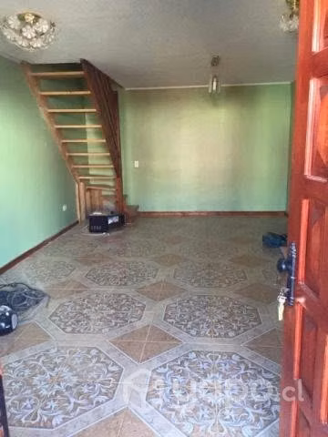 Linda Casa en Comuna El Monte - Imagen 3