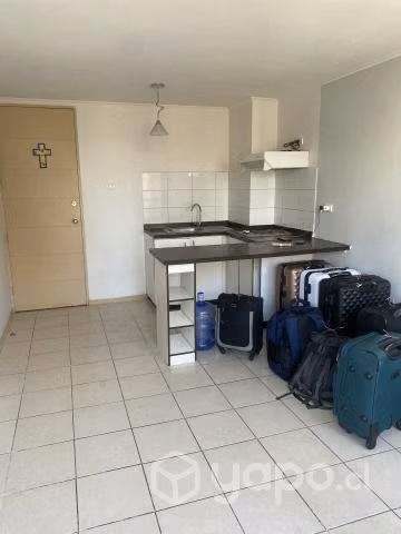 Arriendo depto metro cal y canto - Imagen 2