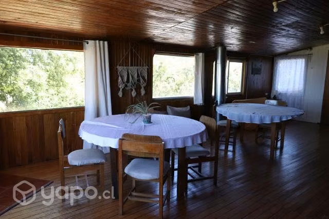 Casona frente al mar