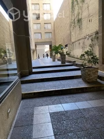 Dpto estudio, zenteno, lado metro Moneda