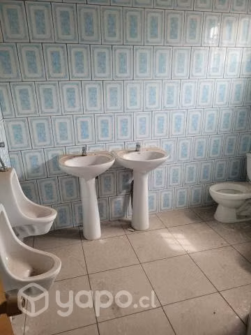 Se vende local comercial nuevo