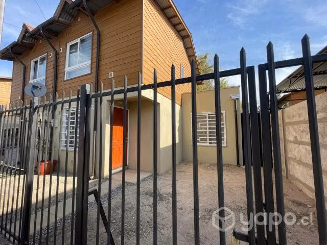 Arriendo casa nueva sector oriente