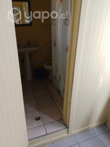 Arriendo pieza entrada independiente