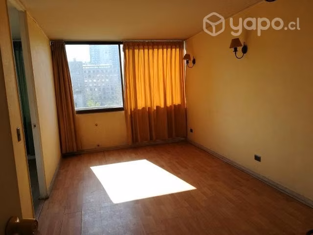 Arriendo departamento 6° piso Santiago-Centro