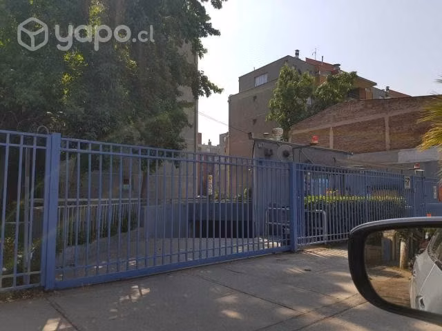 Arriendo depto 3 dormitorios, a media cuadra metro