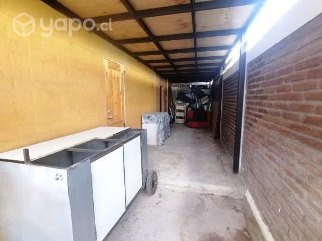 Casa comuna de lampa