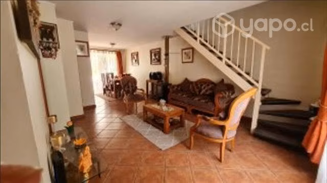 Casa amplia en sector residencial de Talca