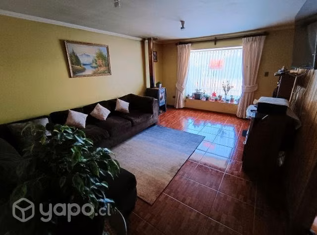 Casa grande, 5D, 2 baños, garage 2v, cocina amplia - Imagen 3
