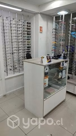 Se vende Optica en Santiago Centro