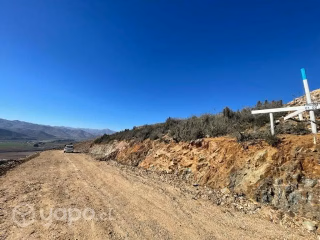 Se vende terreno en fundo Loreto