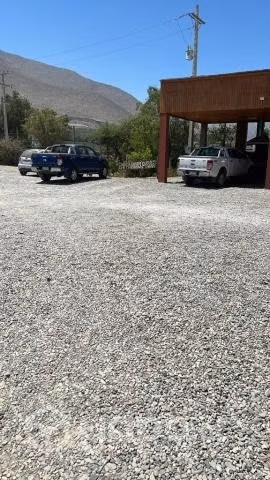 Propiedad comercial y habitacional