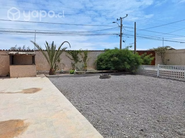 Arriendo casa grande en gallinazo