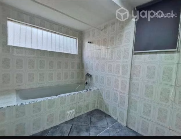 Arriendo casa 2b 1B estacionamiento