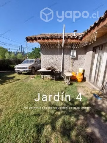 Casa con almacén