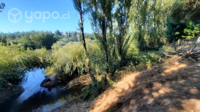 Vendo 9.400 mts/2 con acceso a río