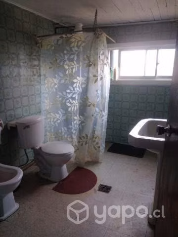 Se vende casa habitación 2 pisos con amplio patio
