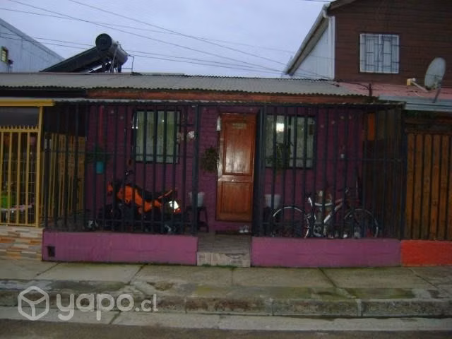Casa sólida, pareada, 2 dorm amplio Cod-2283