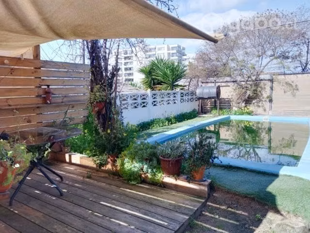 Se vende casa central en Quilpué