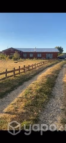 Se vende parcela con casa habitación