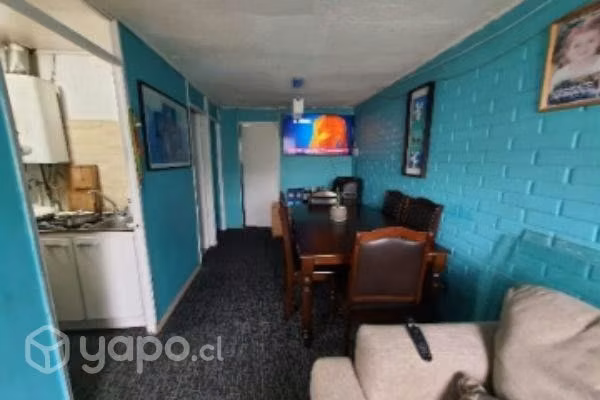 Casa con patio, ubicada cercano a Hospital El Pino