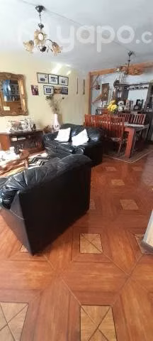 ¡Hermosa Casa de 2 Pisos en Venta en Quepe