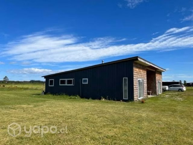 Casa en venta de 4 dorm. …