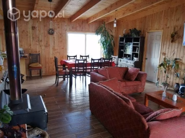 Casa en venta de 4 dorm. …