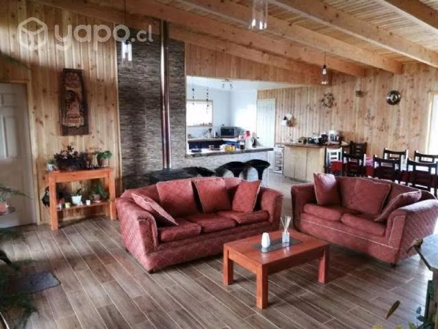 Casa en venta de 4 dorm. …