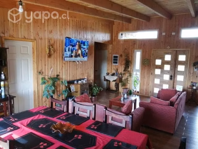 Casa en venta de 4 dorm. …