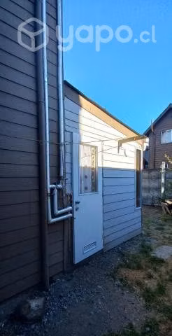 Casa 55 mt2, 2 dormitorios, locomocion a la puerta