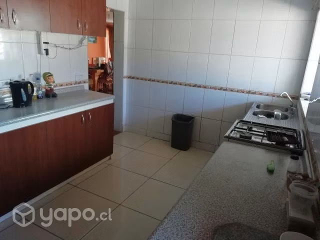 Casa Amplia 4d-1b En Arriendo