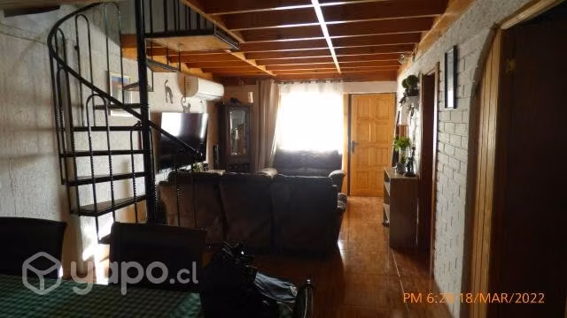 Casa de 2 pisos 4d y 2B en Gerónimo de Alderete