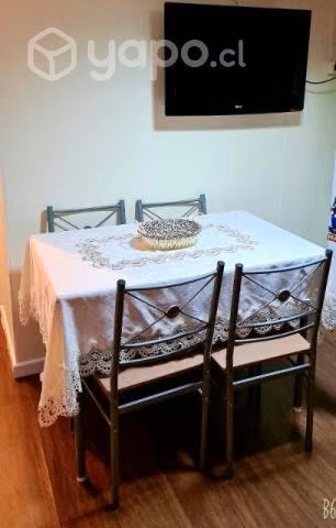 Casa interior amoblada con consumos para pareja