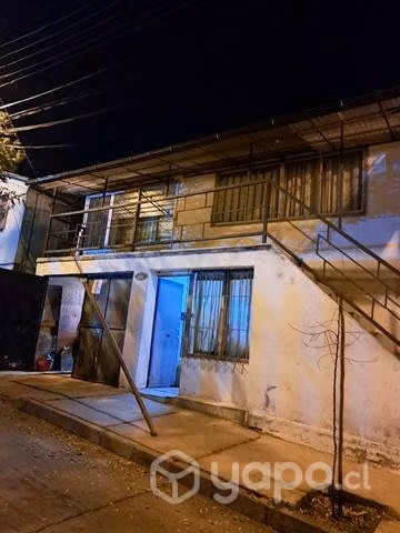 Casa 2 pisos (Vista) pard.6 Agua Santa, N