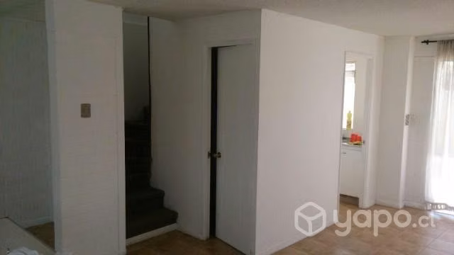 Se Arrienda Casa con Giro Comercial