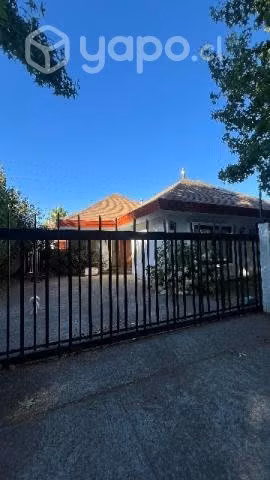 Arriendo casa