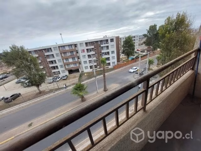 Arriendo departamento año Corrido sin amoblar
