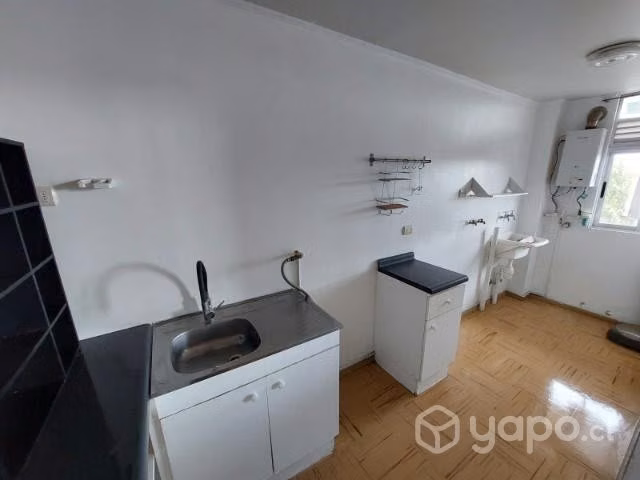Arriendo departamento año Corrido sin amoblar