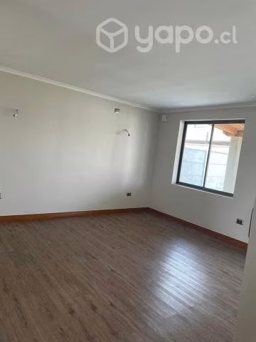 Vendo casa 2 pisos Hacienda Esmeralda