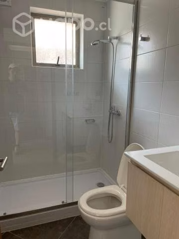 Vendo casa 2 pisos Hacienda Esmeralda