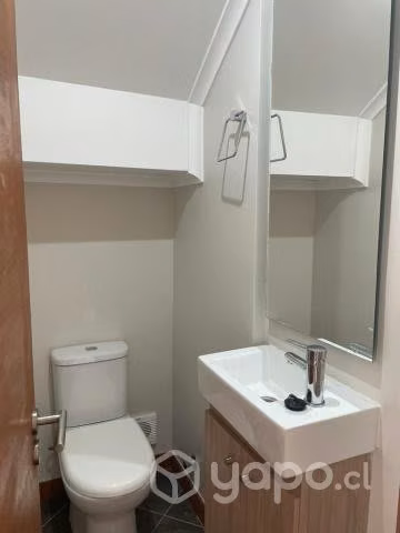 Vendo casa 2 pisos Hacienda Esmeralda