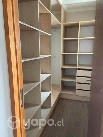 Vendo casa 2 pisos Hacienda Esmeralda