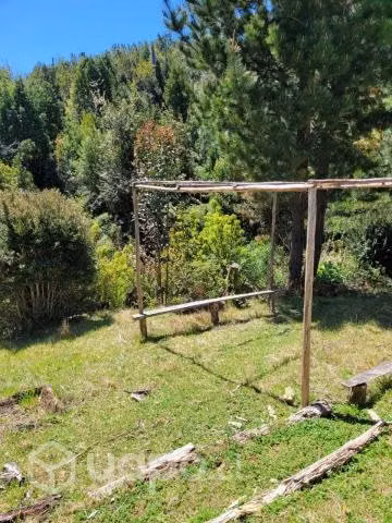 Venta de terreno con casa y bodega