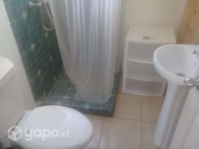 Arriendo casa interior persona sola - Imagen 5