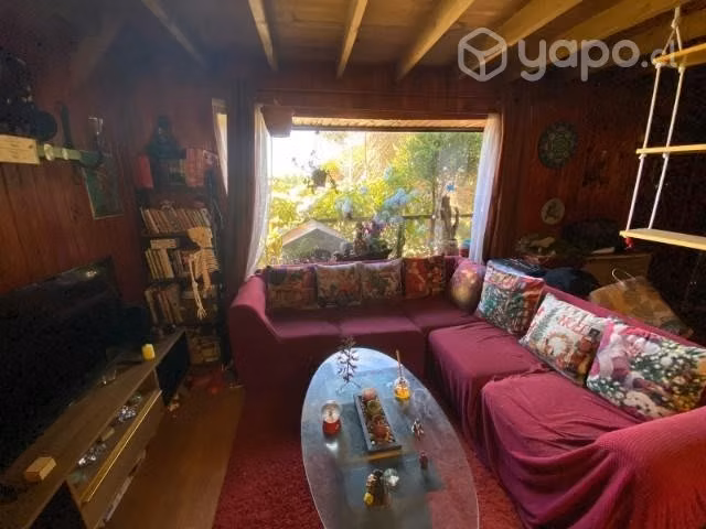 Venta de terreno de 1 hectarea con cabaña y vista